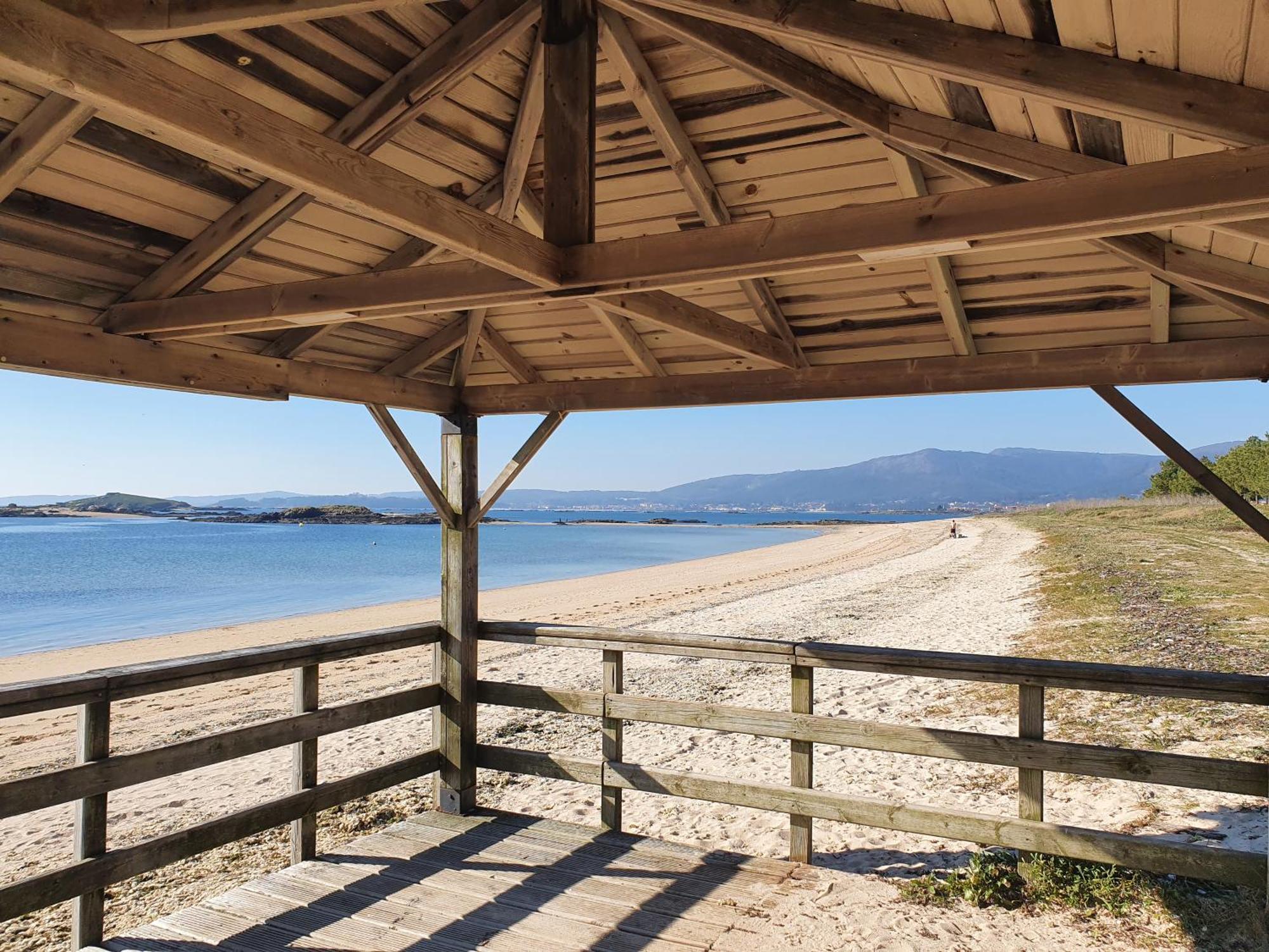 Apartamento Con Piscina En Boiro - Cabo De Cruz 外观 照片